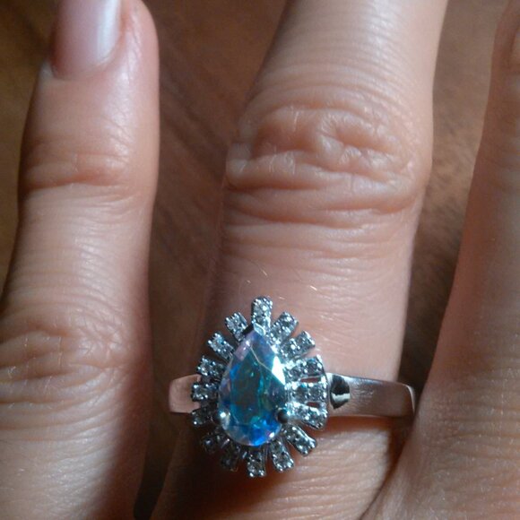 Mercury Mystic Topaz and White Zircon Sterling Silver Snowflake Ring (Size 7) - Picture 12 of 16